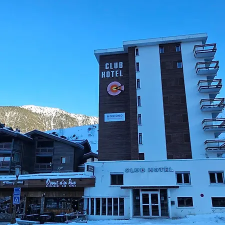 1650 - Moutain View Snow Front 3s01